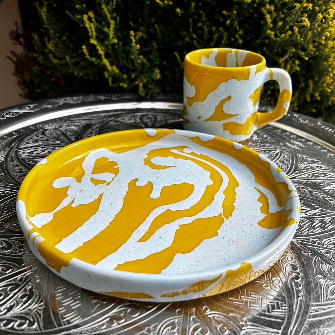 ハネンさんのカラフル陶器　プレート約22cmとマグカップセット　サパJT