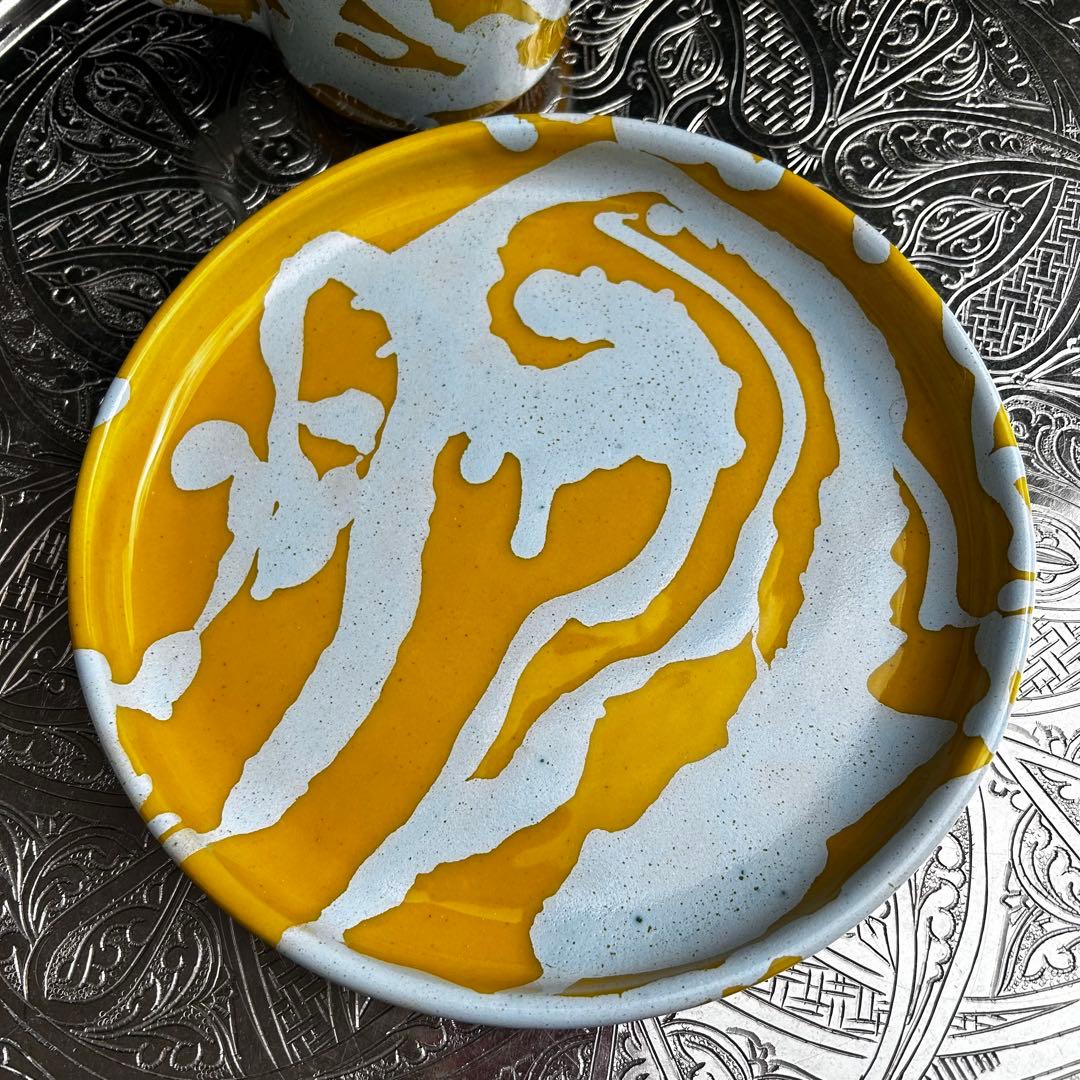 ハネンさんのカラフル陶器　プレート約22cmとマグカップセット　サパJT