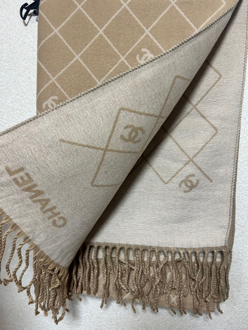 シャネル マフラー ベージュ