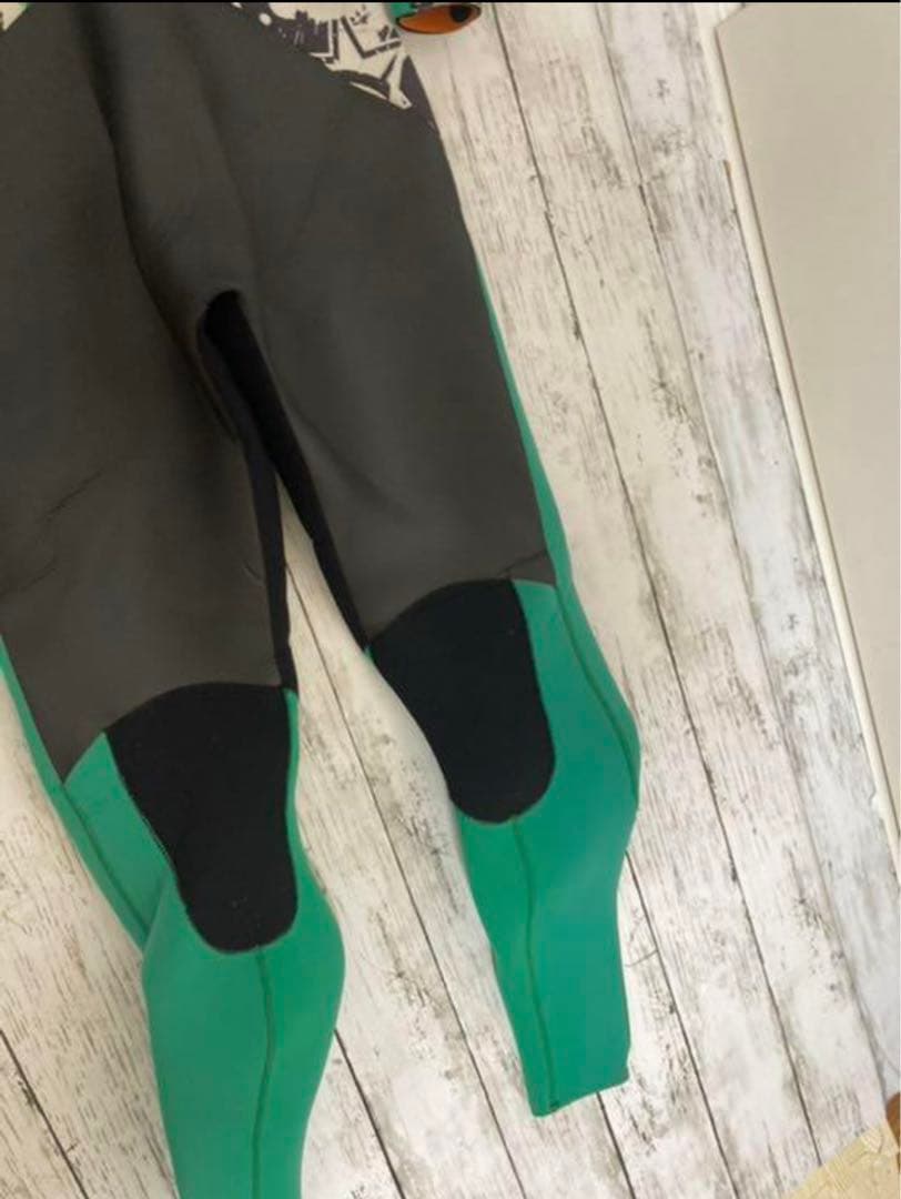 REAL B VOICE リアルビー　ボイス　ウエットスーツ　セミドライ