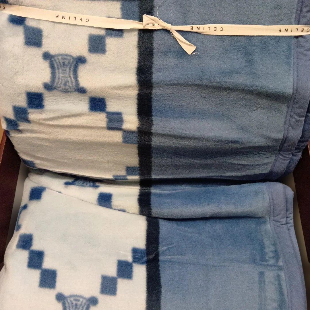 【最終価格】☆セリーヌ☆マカダム柄アクリルニューマイヤー毛布140×200cm