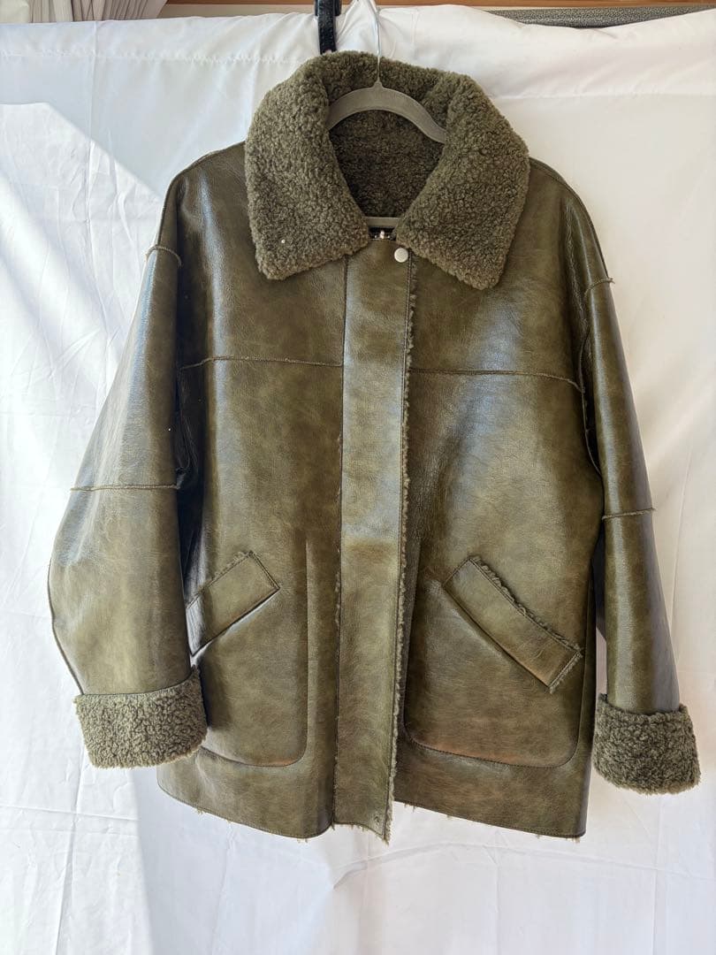 AMERI リバーシブルレザーボアジャケット