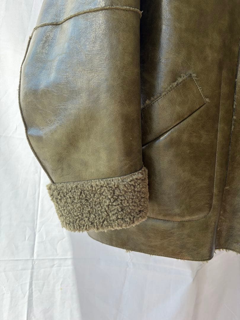 AMERI リバーシブルレザーボアジャケット