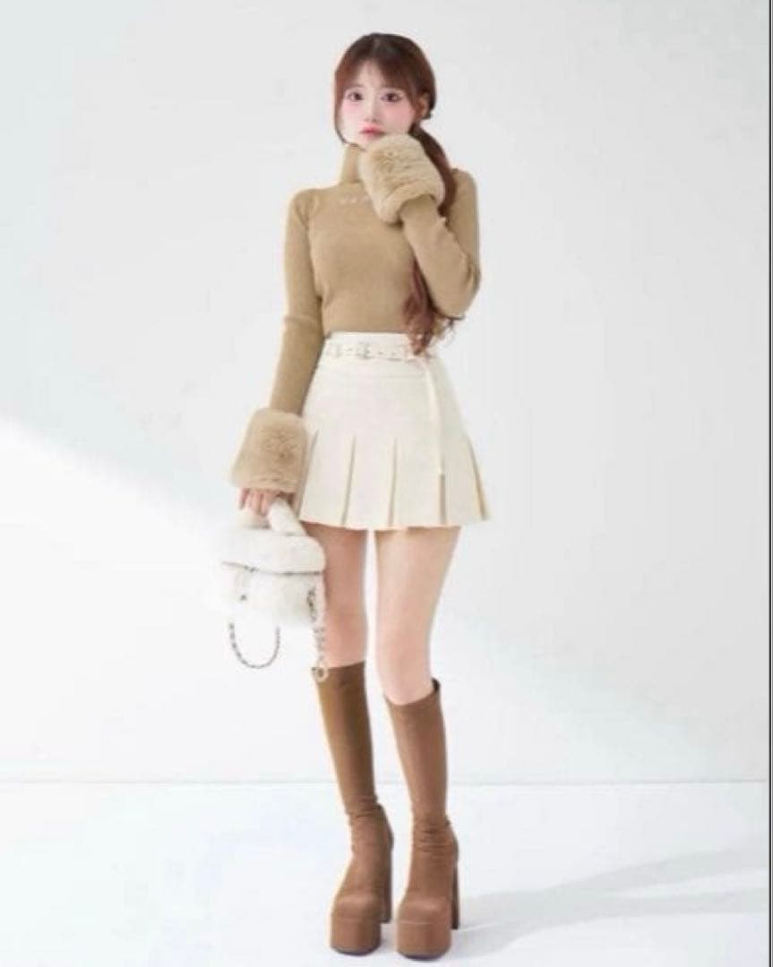 darich ダーリッチ　スムースファーリブニットトップス　ベージュ