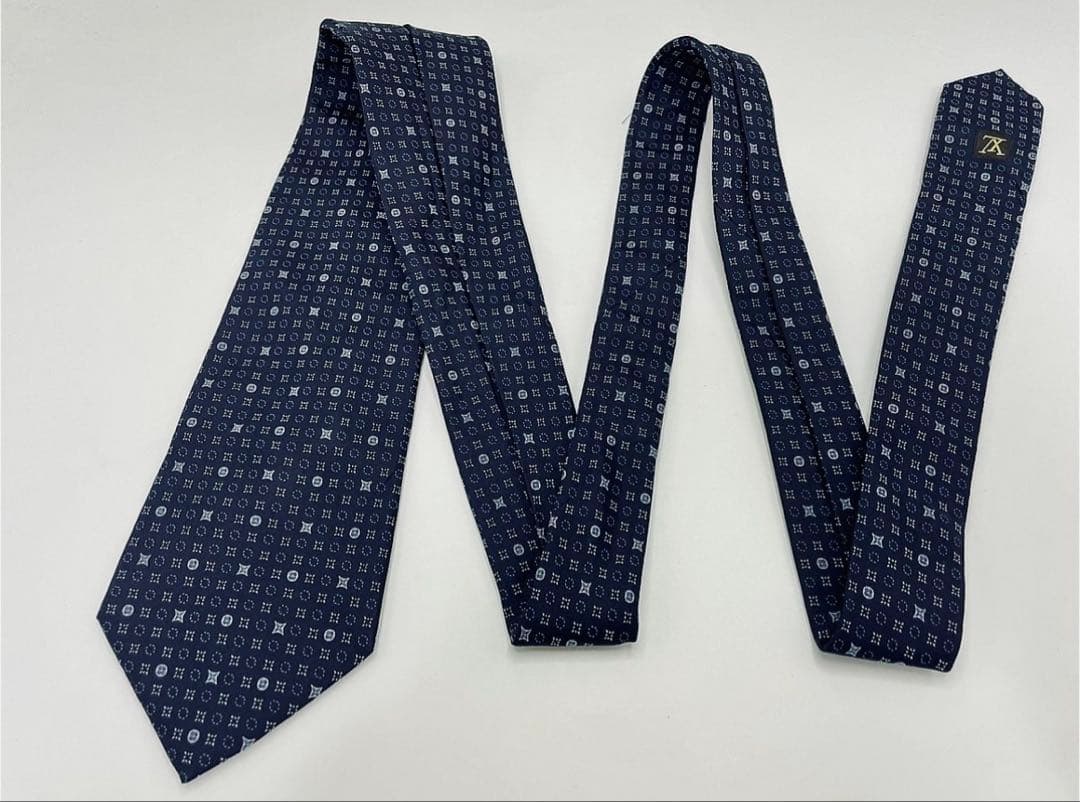 ルイヴィトン ネクタイ モノグラム