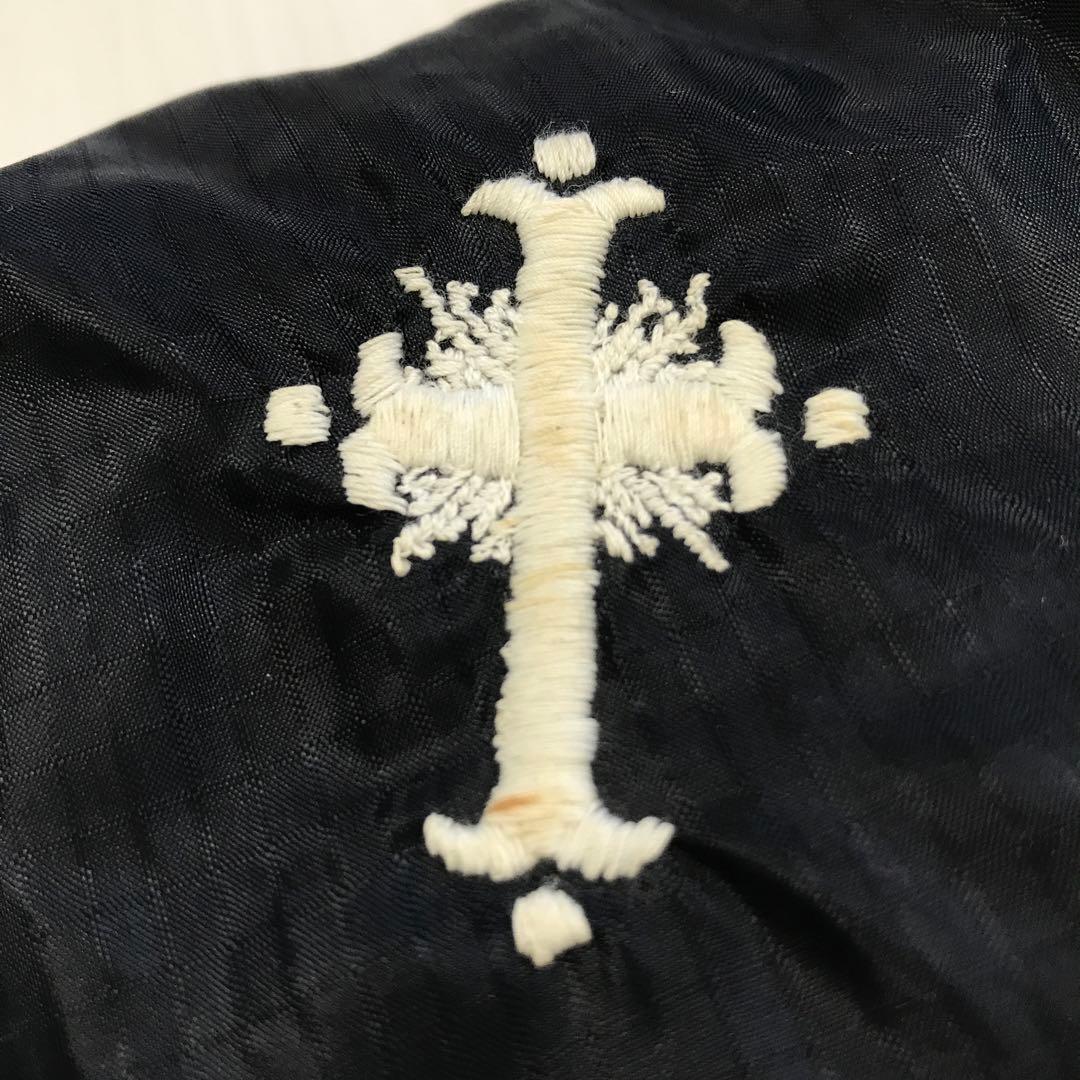 ブランド古着！FACETASM ダウンマフラー 十字架 刺繍 デザイン ブラック