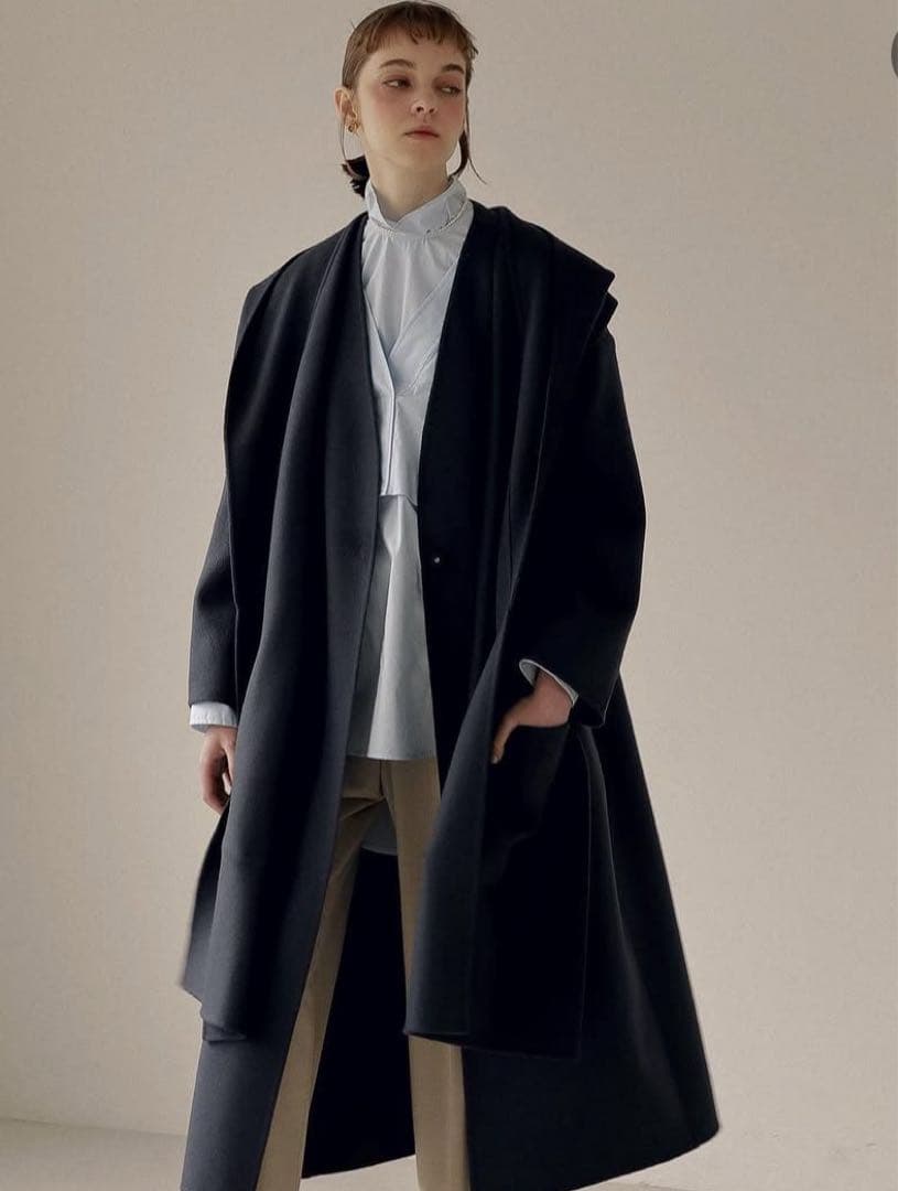 【ETRE TOKYO】フーディーストール リバーコート