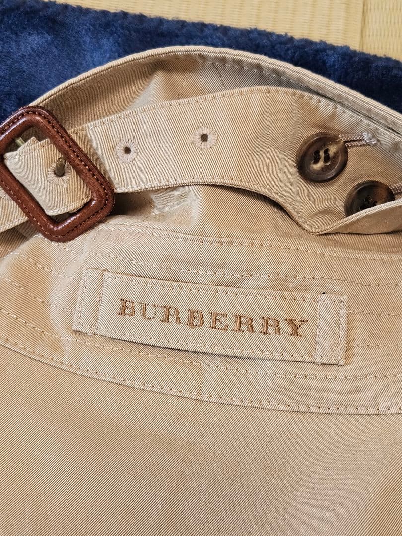 週末SALE　BURBERRY ベージュ トレンチコートハーフコート 38 美品