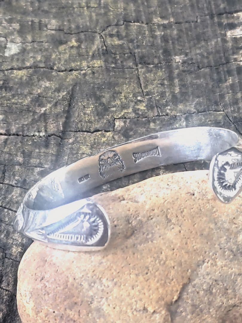 ホ*妬様 トライアングル バングル イーグル スタンプワーク ネイティブ系 ハン