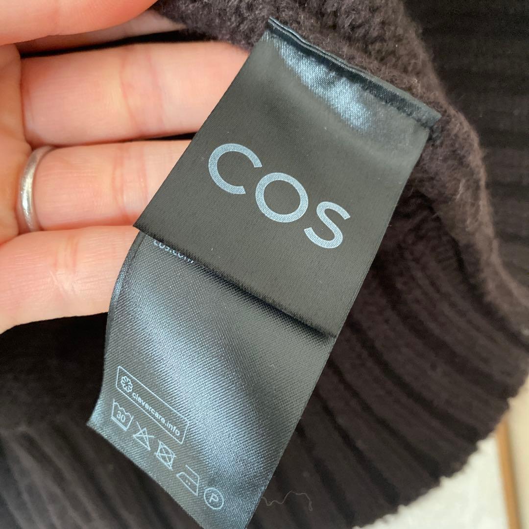 cos タートルネックニット　カシミヤ