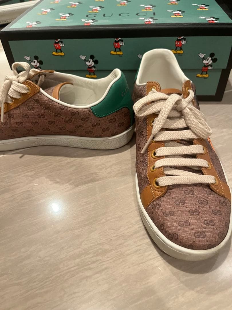 【美品】GUCCI ミッキーマウス スニーカー