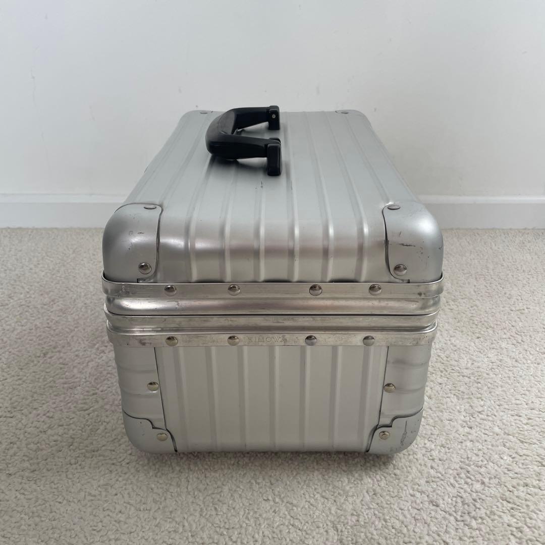 希少 RIMOWA Opal/オパール ビューティケース 19L アルミニウム