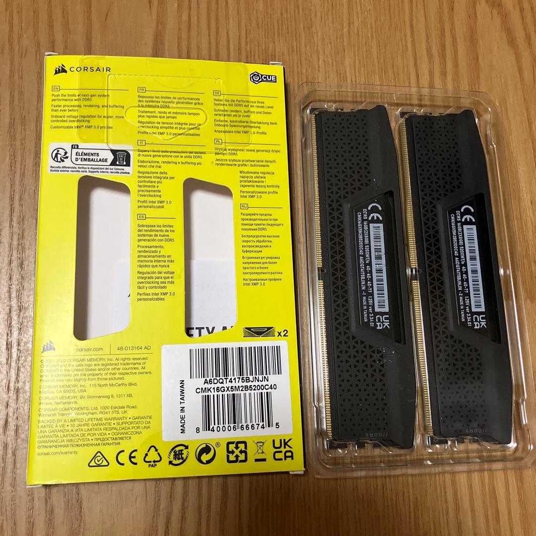 メモリー CORSAIR VENGEANCE DDR5 16GB 5200MHz