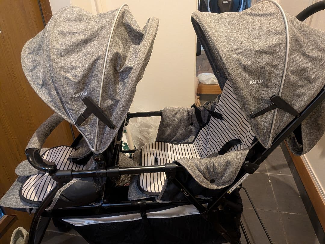 2人乗り　KATOJI ベビーカー グレー ストライプ