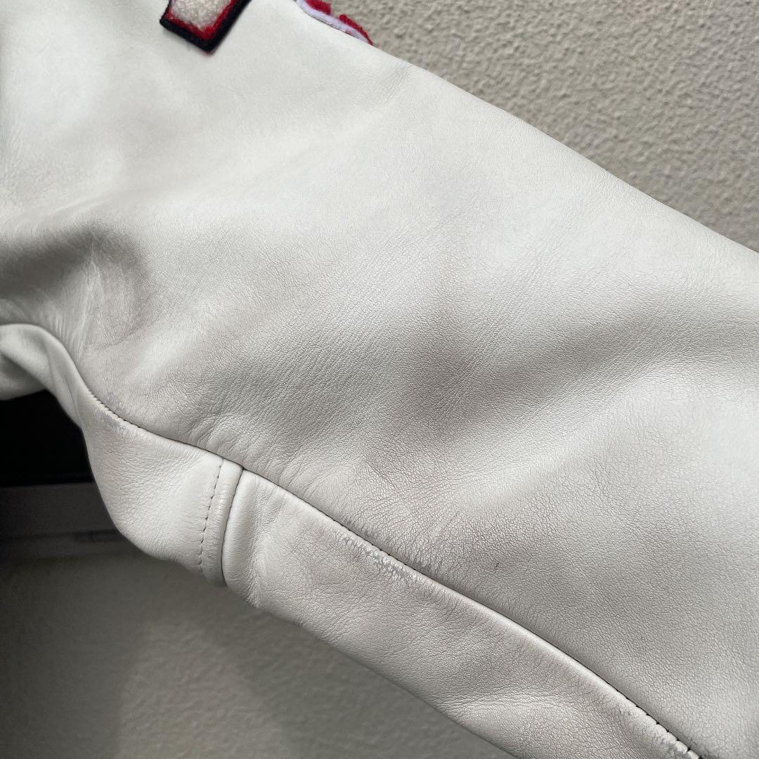 Canterburyスタジャン