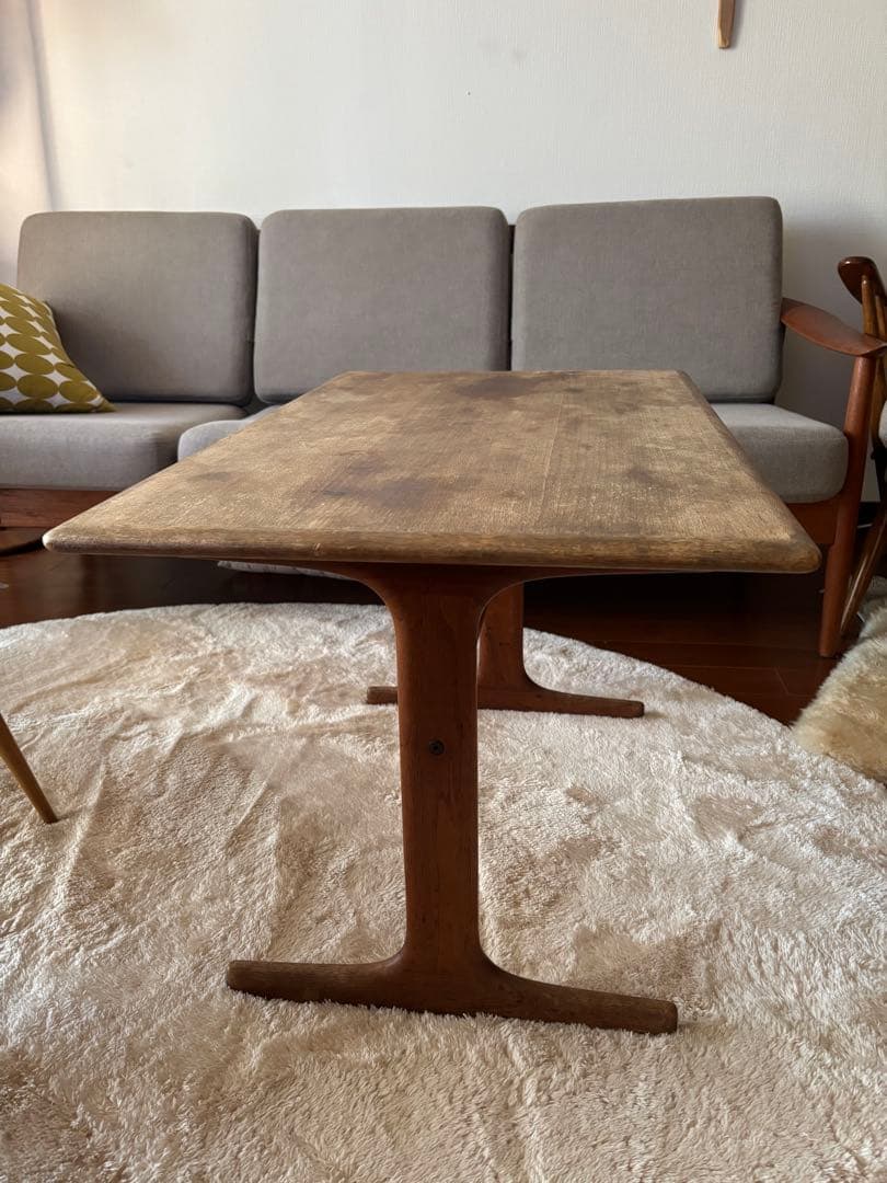 トラム福岡購入　北欧ビンテージ　コーヒーテーブル　チーク　デンマーク