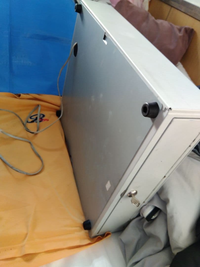 標本箱 鍵付き 白 金属製　Cash Register Drawer