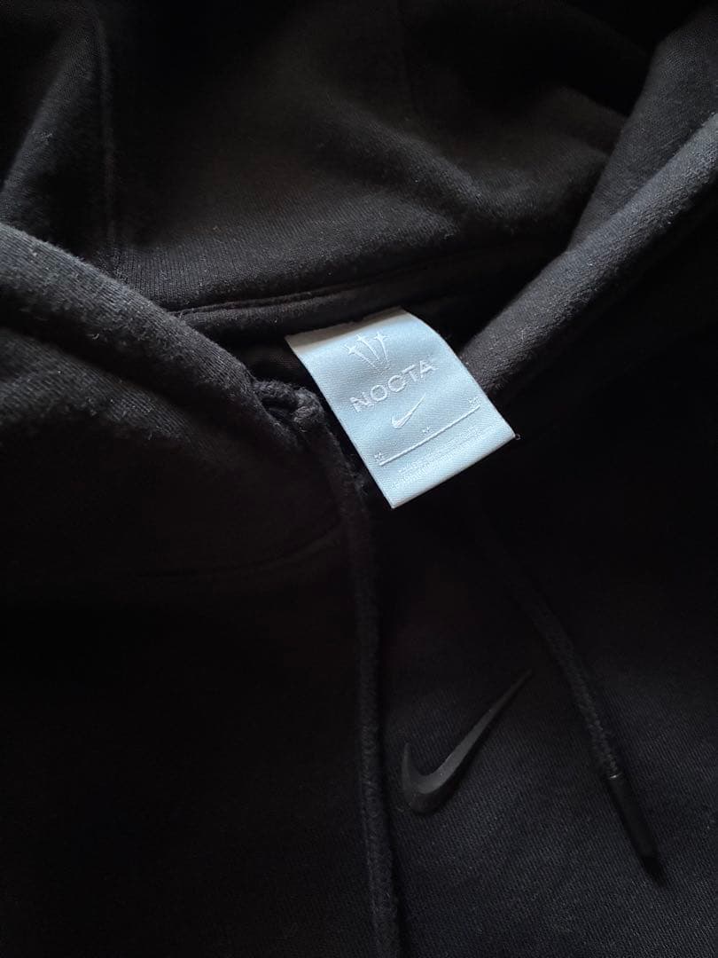 希少サイズ最安値NIKE×NOCTA× L'ART パーカー黒Mサイズ