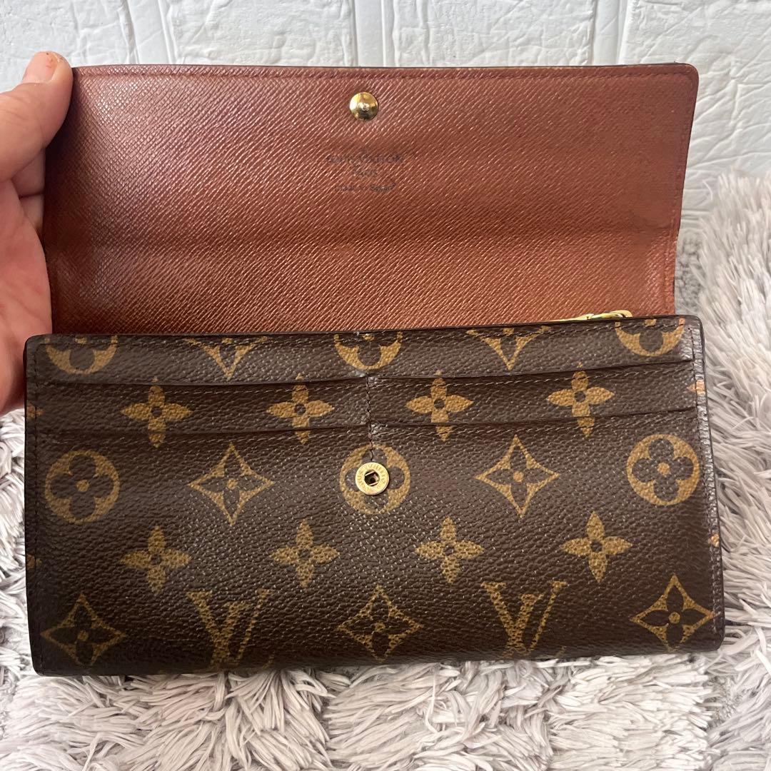 ルイヴィトン　ポルトフォイユサラ　長財布　モノグラムキャンバス