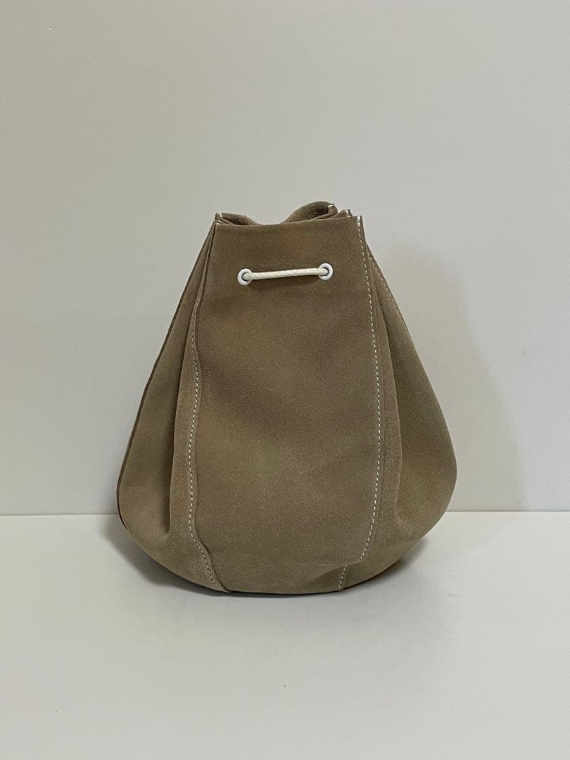 エンダースキーマ　キンチャク　ベージュ