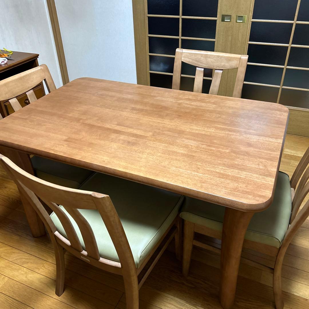 カリモク　DIRETTORE ダイニングテーブル