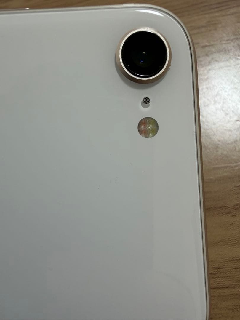 Apple iPhone SE （第2世代) 64GB ホワイト