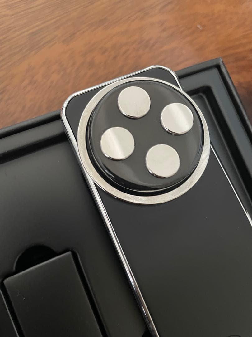 Brighte 美顔器　エレキリフト　ELEKI LIFT