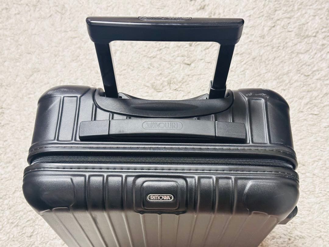 s*o様 リモワ　サルサ　キャリーケース　2輪　35L 機内持ち込み可　トラベル