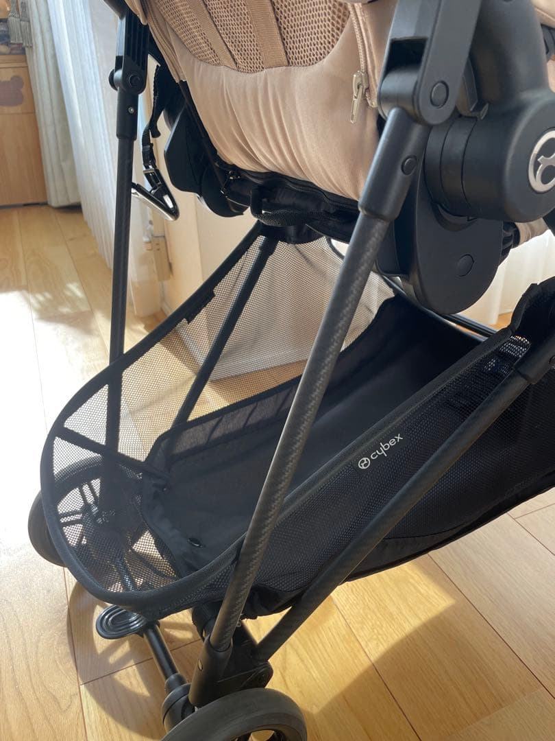 cybex メリオカーボン ベージ