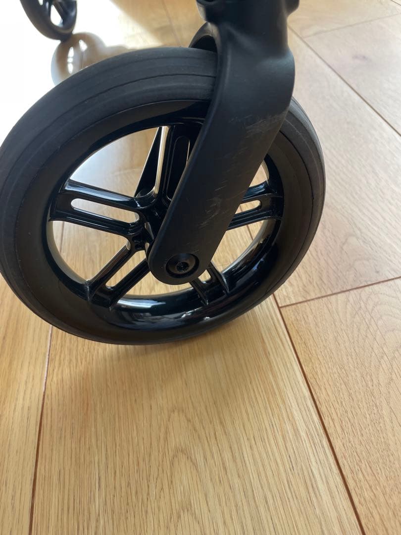 cybex メリオカーボン ベージ