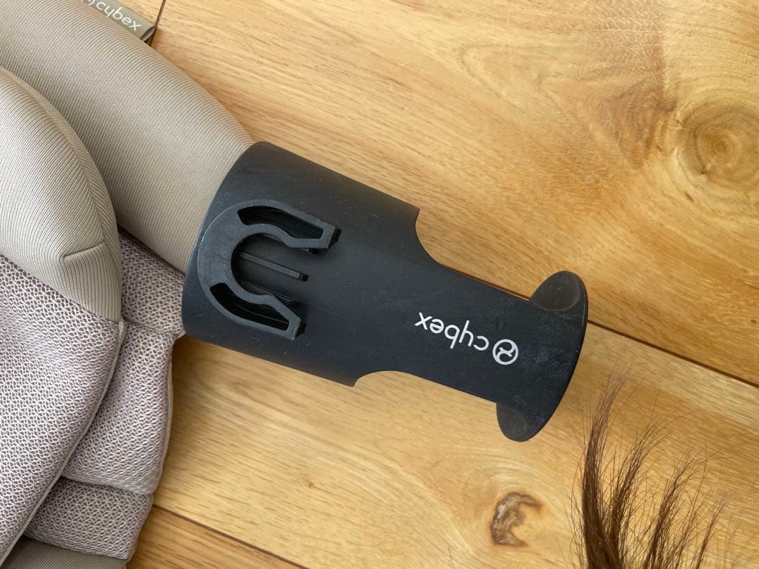 cybex メリオカーボン ベージ