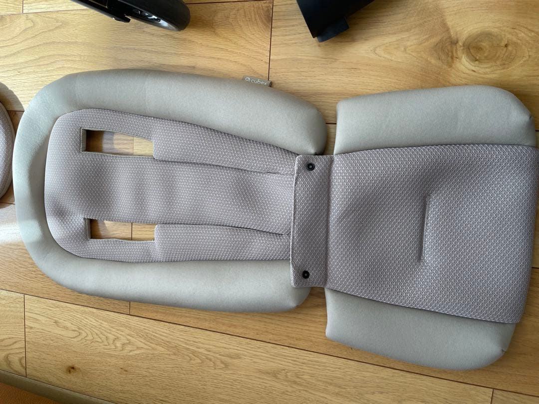 cybex メリオカーボン ベージ