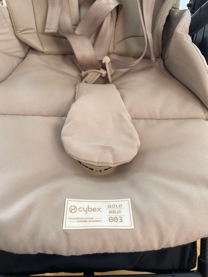 cybex メリオカーボン ベージ