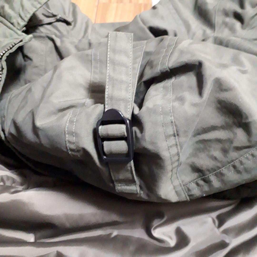 カーハート ワンポイント刺繍ロゴ　マウンテンパーカー