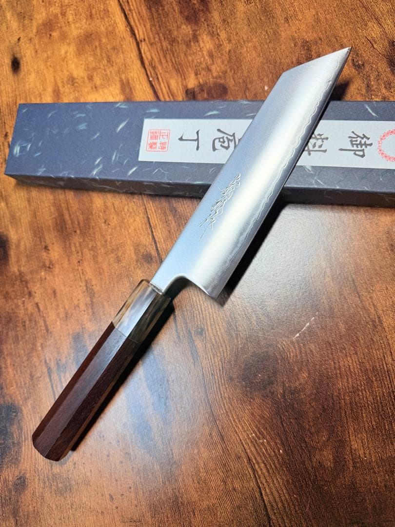 義弘作　文化　包丁　青紙スーパー鋼　山脇刃物製作所　紫檀白水牛八角柄