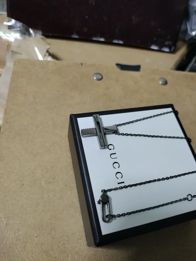 GUCCI グッチ シルバー925 Gクロスネックレス 高級感あり イタリア製