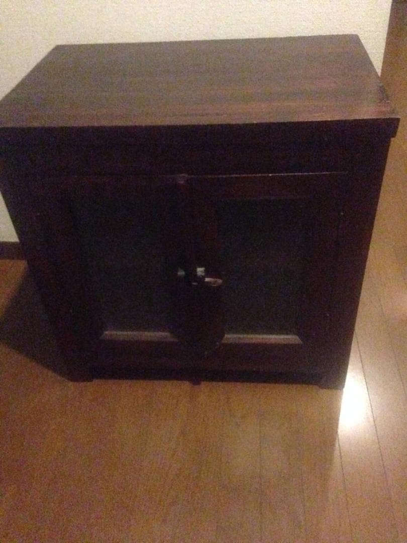 バリ家具オールドチーク無垢材格子ガラス扉飾り棚木製食器棚チェストアジアン家具