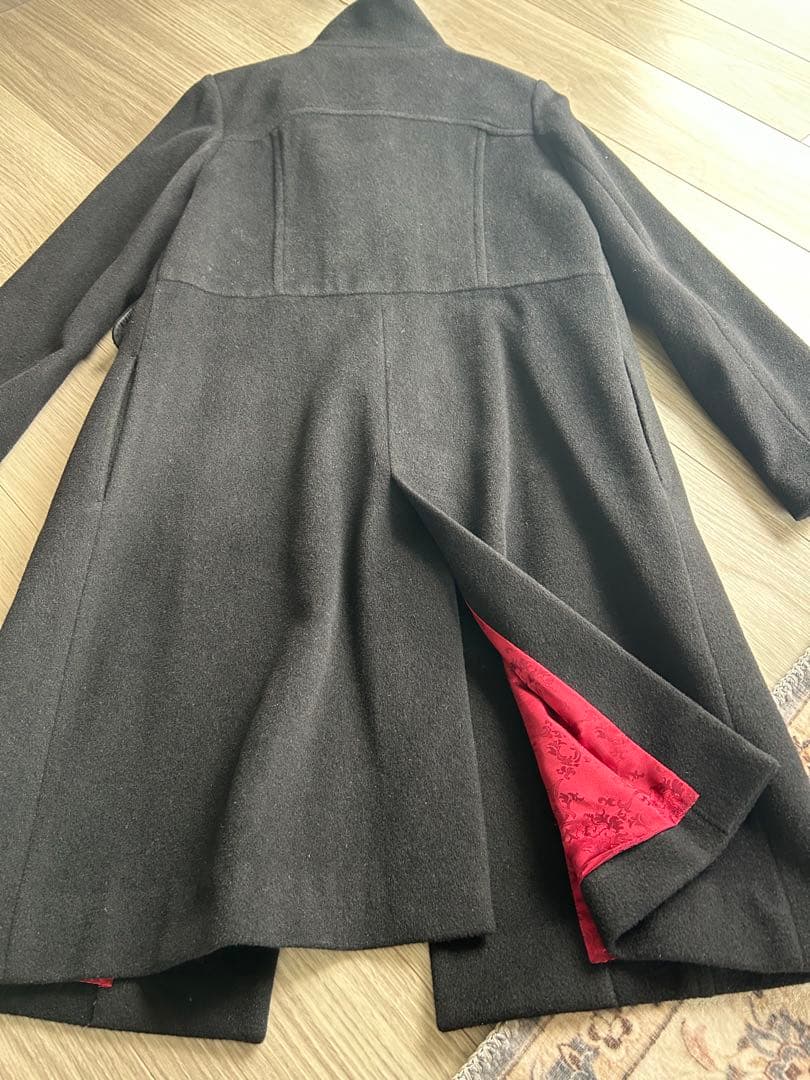 ヴィヴィアン・タム コート