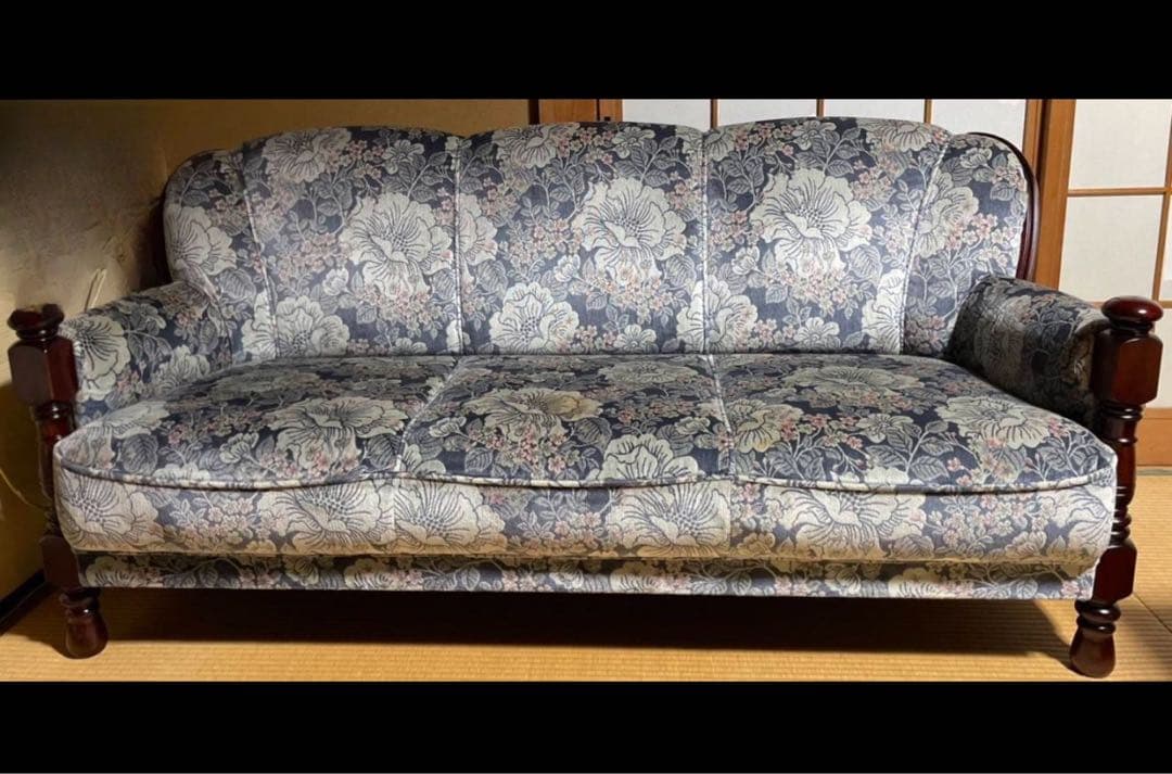 karimoku カリモク 3人掛けソファ 金華山 花柄