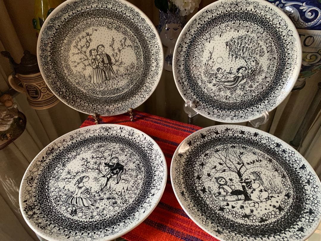 ビヨンヴィンブラッド　中型ビンテージレアな四季の4枚セット！美品です！