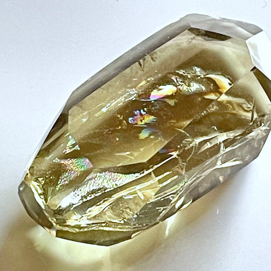 虹入りシトリン