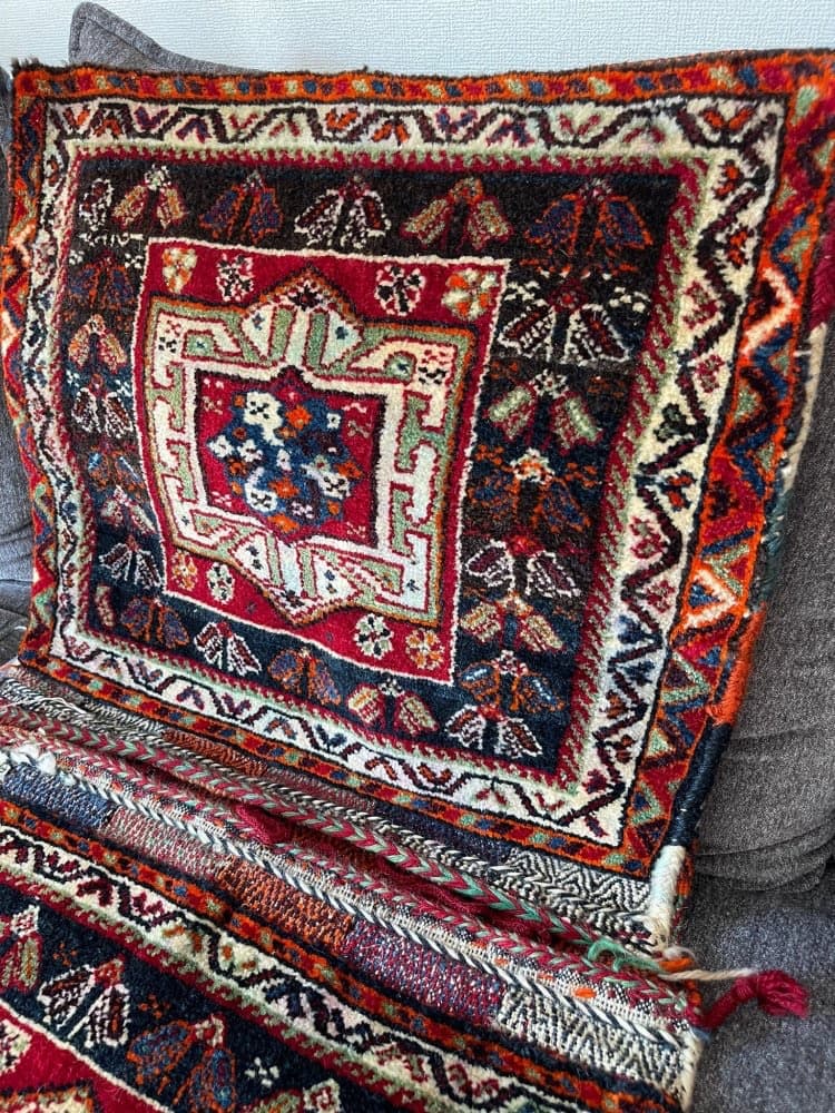 Collection 遊牧民の必需品　へイベ　カシュカイ　114x62cm