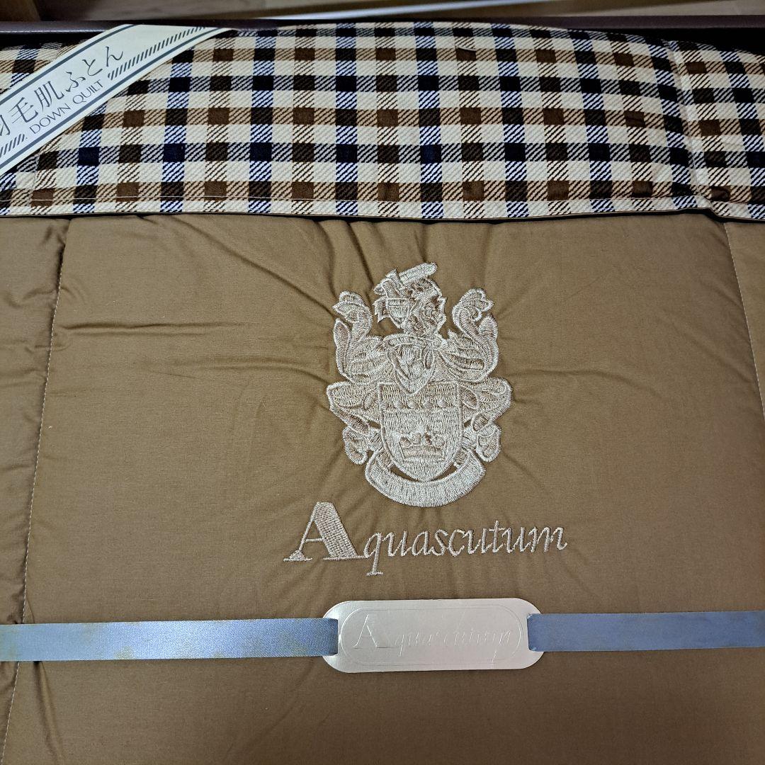 アクアスキュータム ブラウン チェック柄 掛け布団 羽毛 ふとん