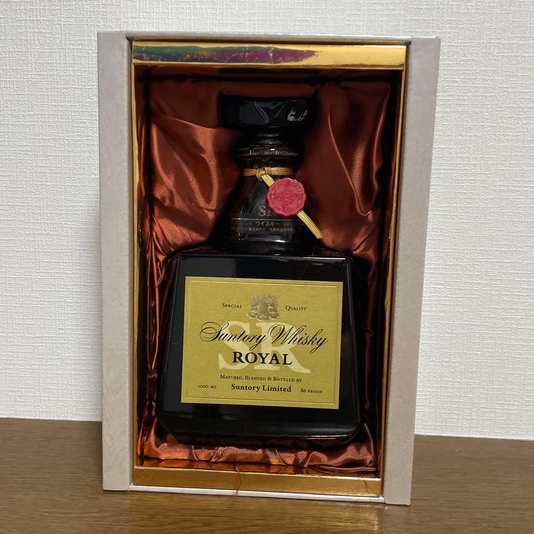 古酒　サントリーウイスキー ロイヤル クイーンサイズ　1000mL 箱入り　大