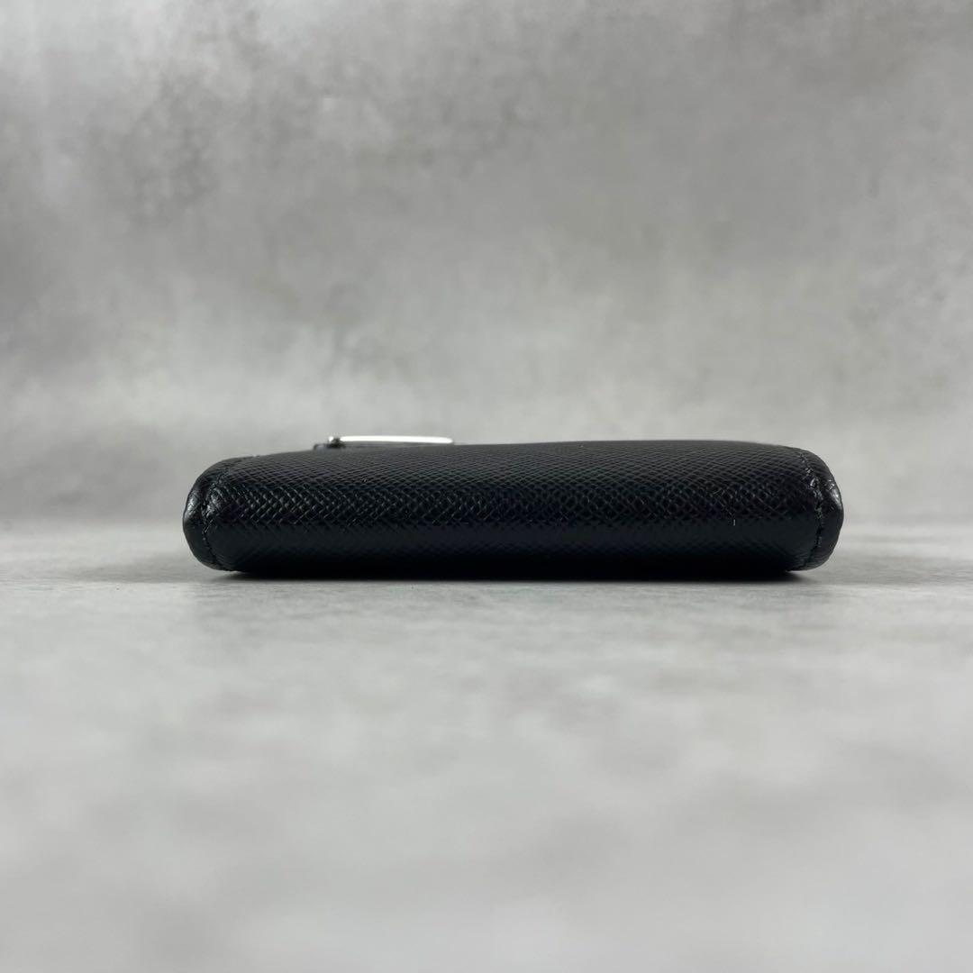 【極美品】現行 PRADA ケース 小銭入れ サフィアーノ 三角ロゴ