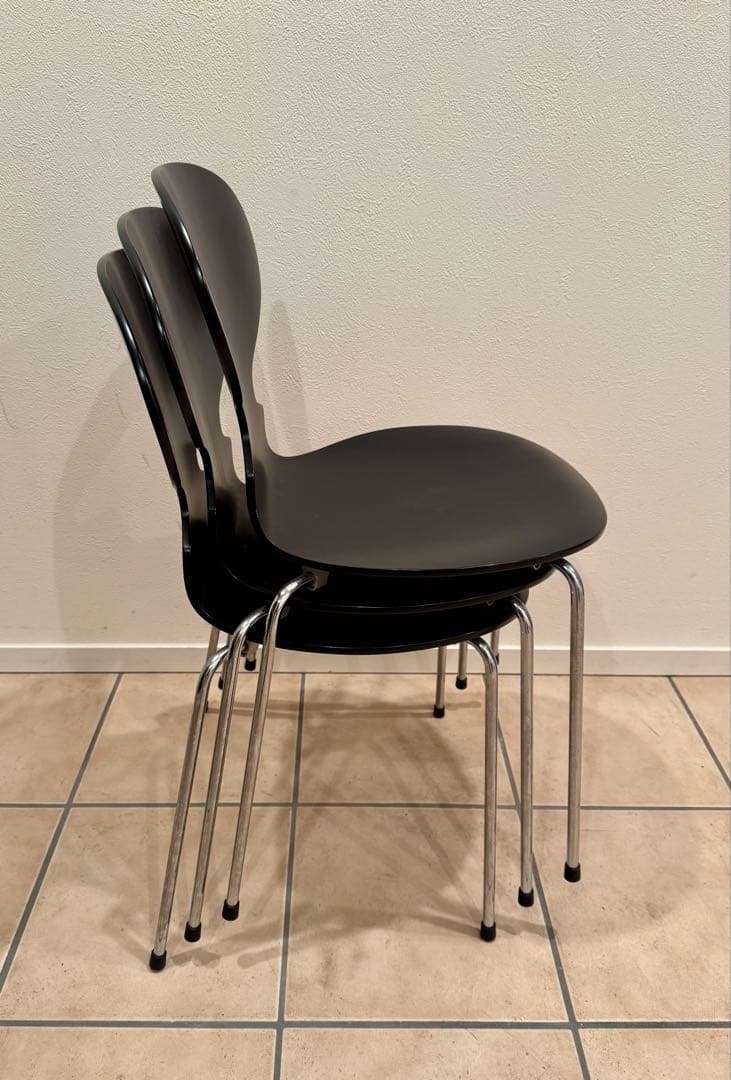 m*7様 【正規品】フリッツハンセン アントチェア ブラック 4本脚（1/3)