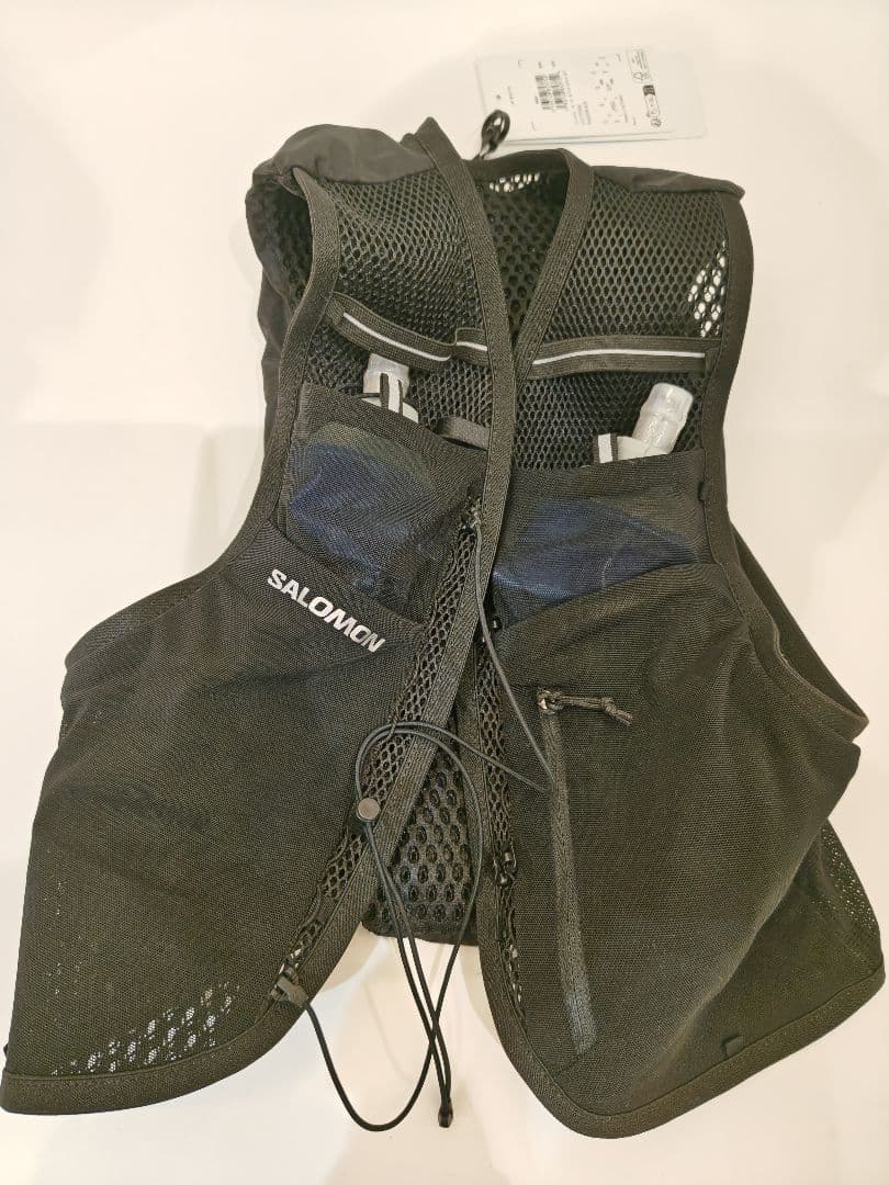 （新品未使用）SALOMON ACTIVE 8L バックパック ボトル付き
