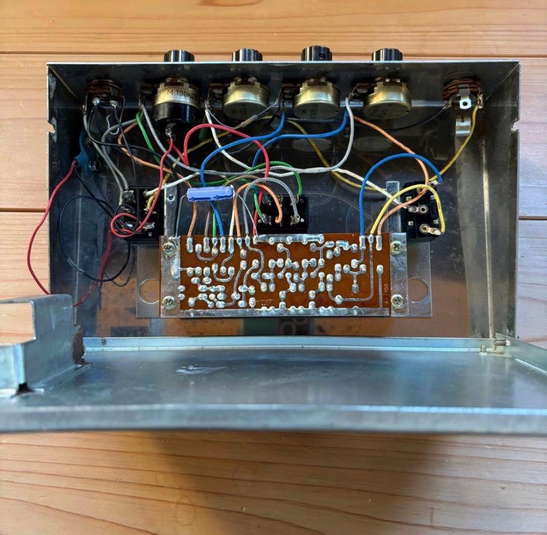 s*a様 ROLAND AF-100 BeeBaa ファズ・ブースター　動作確認