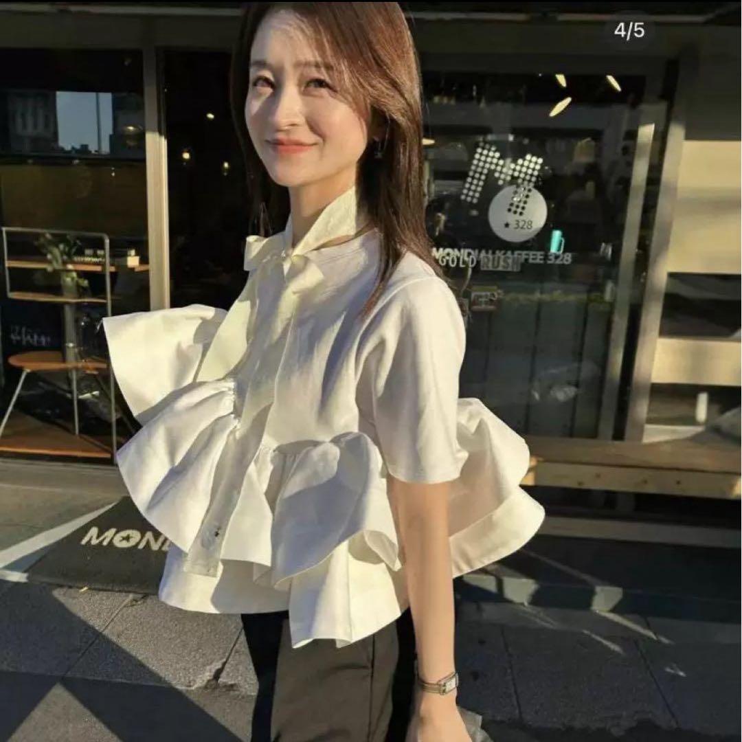 トップス BIBIY DORA PEPURAMU TEE