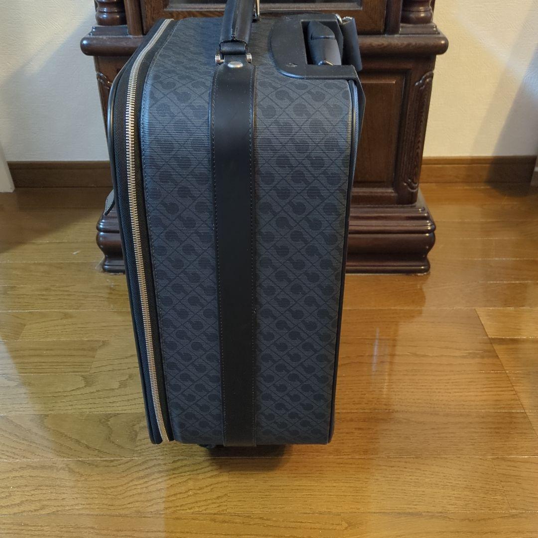 ゲラルディーニ　キャリーバッグ 30000円→27000